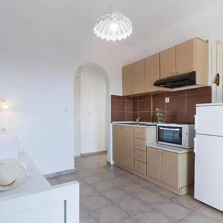 Anatoli Polichrono 3*