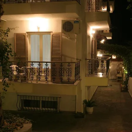 Anatoli Polichrono 3*