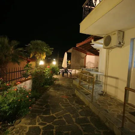 Anatoli Polichrono 3*