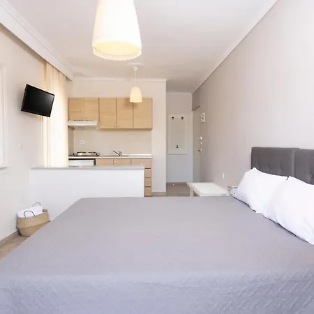Hotel apartamentowy Anatoli Polichrono