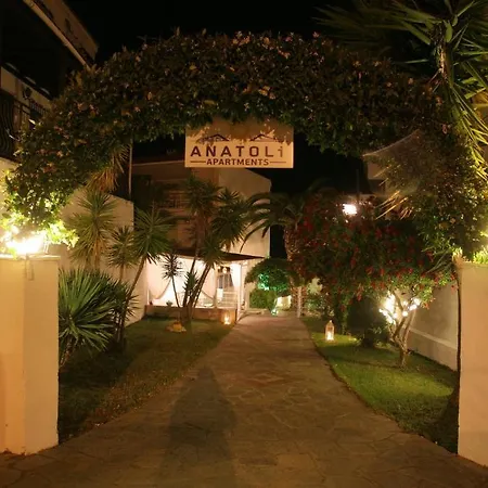 Anatoli Polichrono Hotel apartamentowy 3*