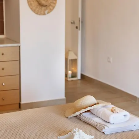 Anatoli Polichrono شقة فندقية