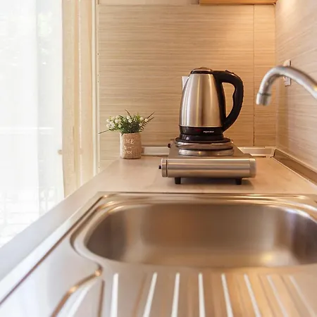 Anatoli Polichrono شقة فندقية 3*