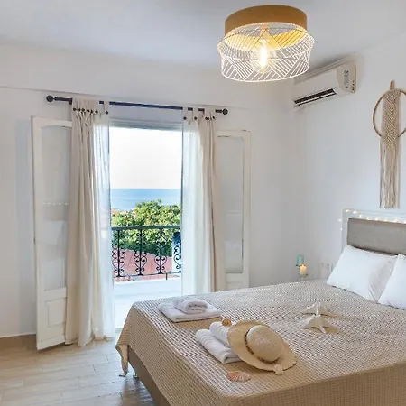 Anatoli Polichrono شقة فندقية 3*