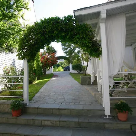 شقة فندقية Anatoli Polichrono 3*